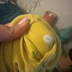 Lulu leggings - mustard color size 14